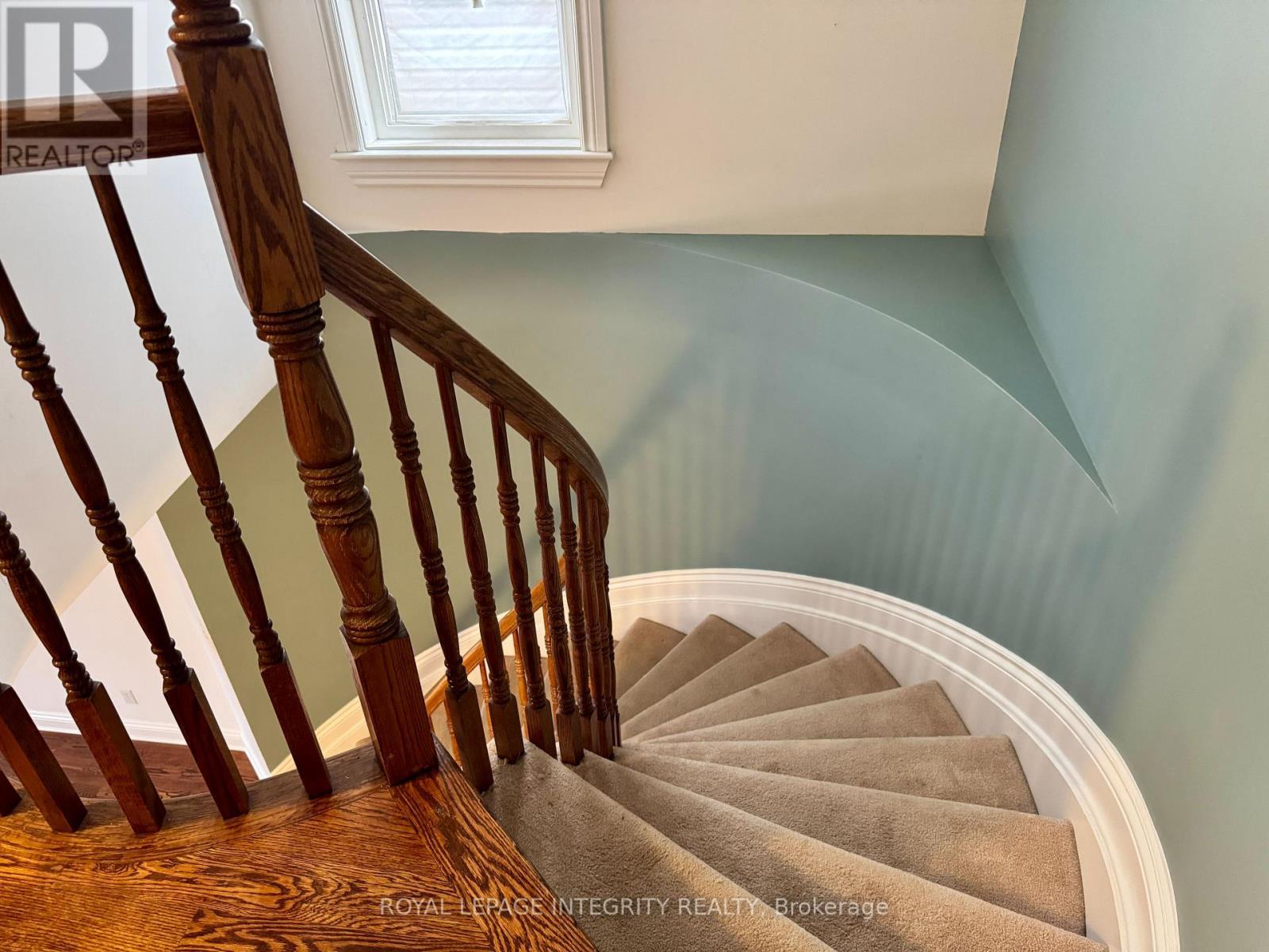 72 Castle Glen Crescent E, Ottawa, ON - Indoor Photo Showing Other Room
