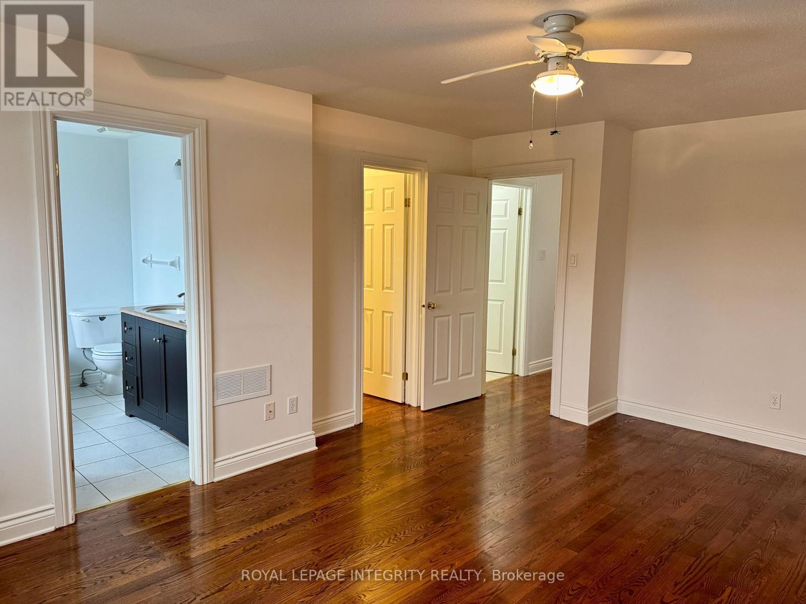 72 Castle Glen Crescent E, Ottawa, ON - Indoor Photo Showing Other Room