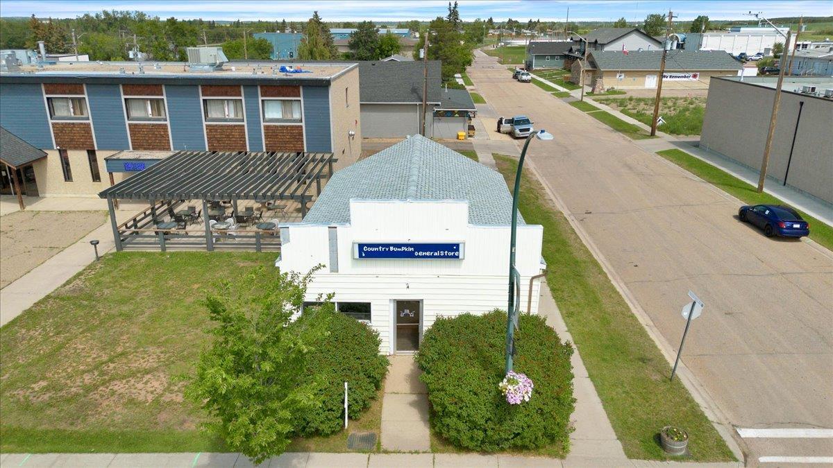 5002 50 Avenue, Gibbons, AB