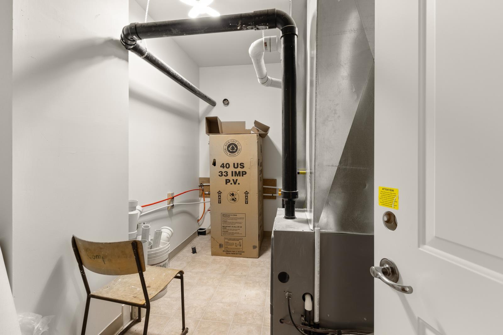 102 2 Avenue, Winfield, AB