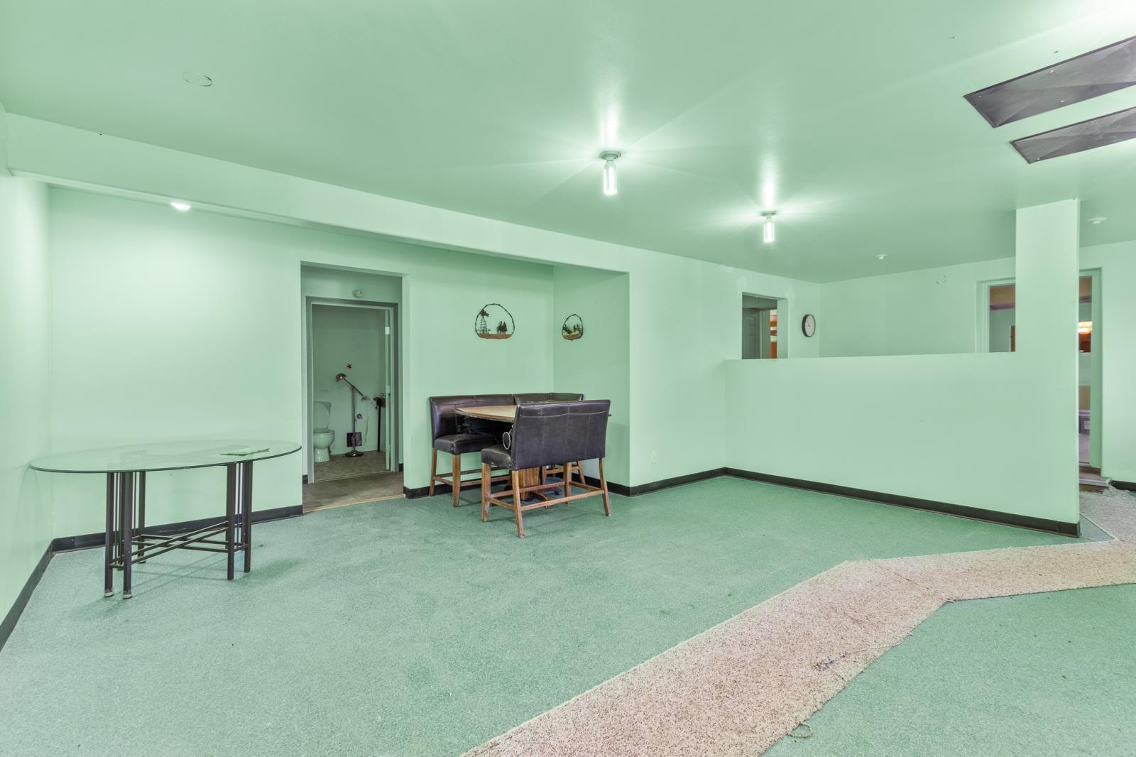 102 2 Avenue, Winfield, AB