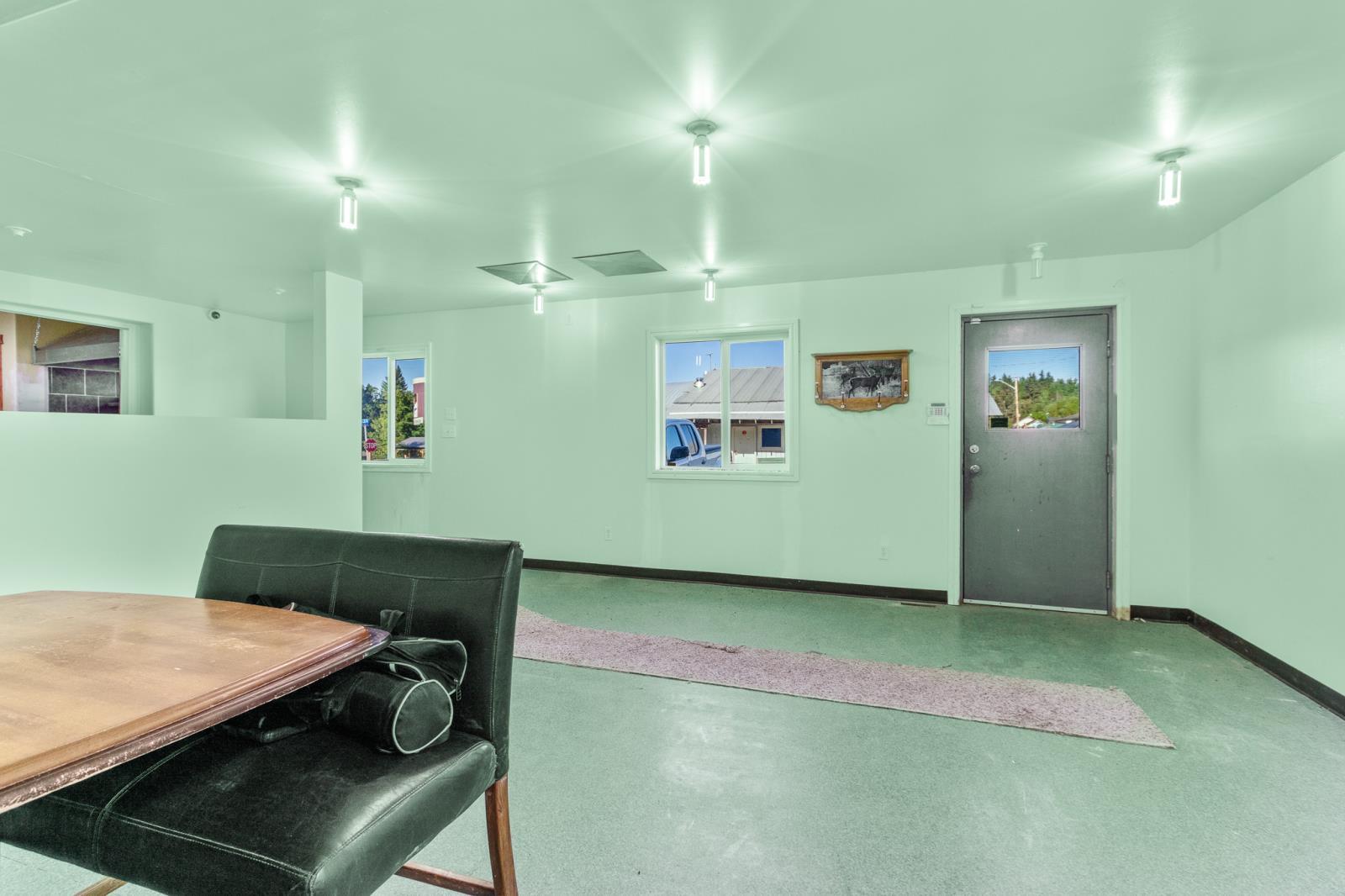 102 2 Avenue, Winfield, AB