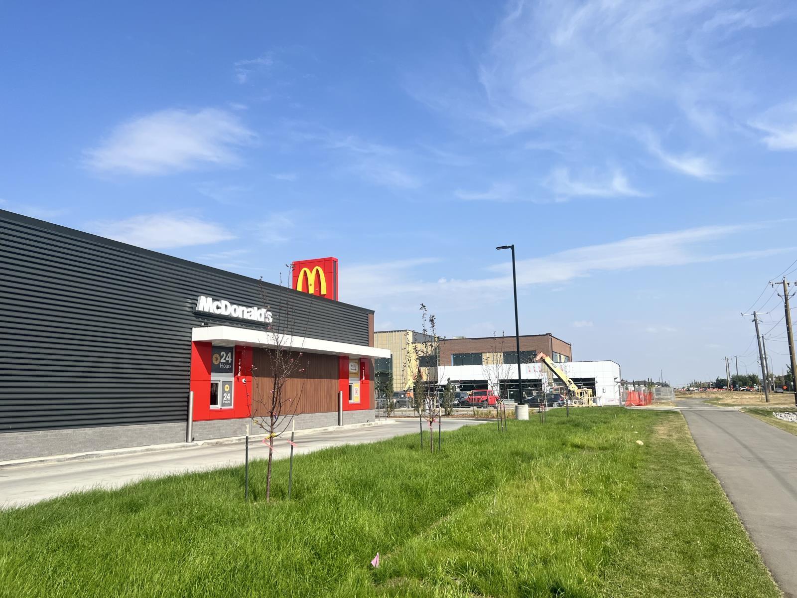 16715 71 Street, Edmonton, AB