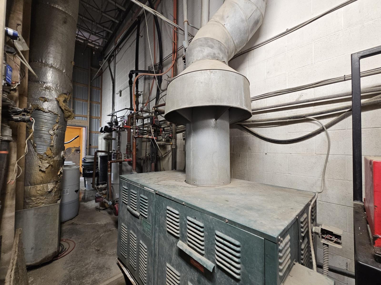 5533 Industrial Rd, Drayton Valley, AB