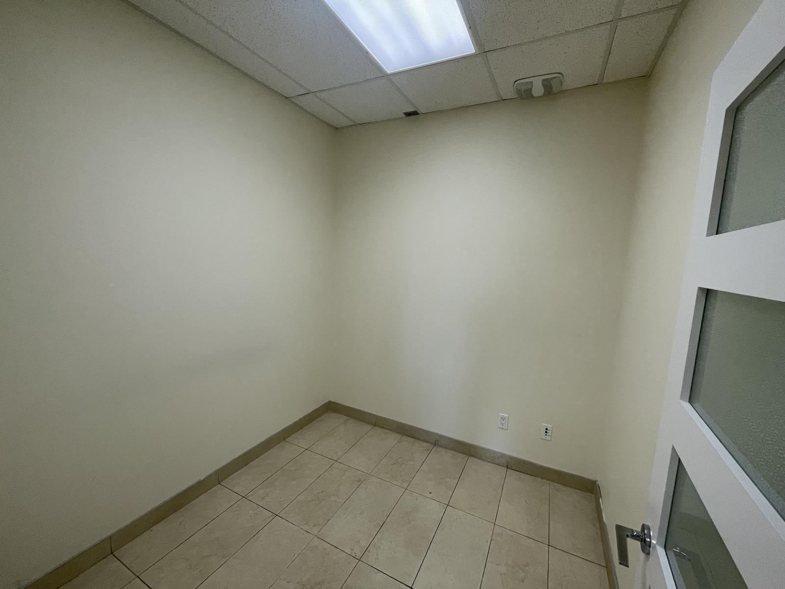 6941 Ellerslie Rd Sw, Edmonton, AB