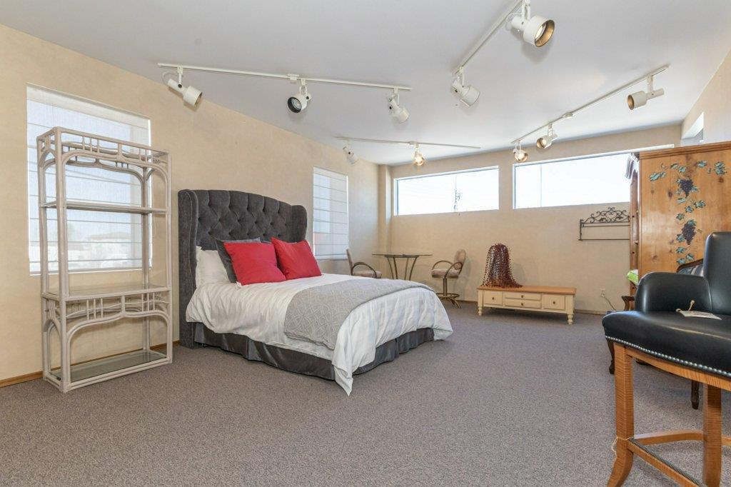 5001 51 Avenue, Wetaskiwin, AB