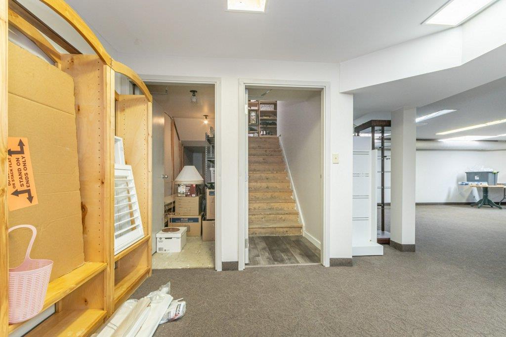 5001 51 Avenue, Wetaskiwin, AB