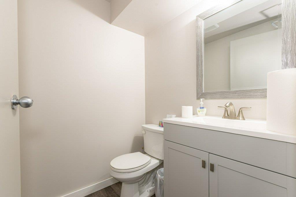 5001 51 Avenue, Wetaskiwin, AB