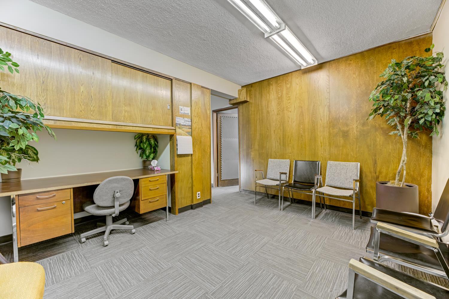 10848 82 Avenue, Edmonton, AB