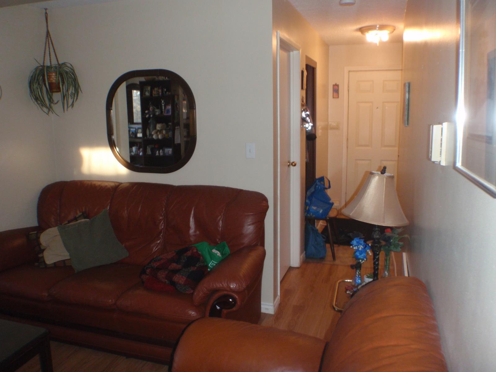 5135 52 Avenue, Barrhead, AB - Indoor