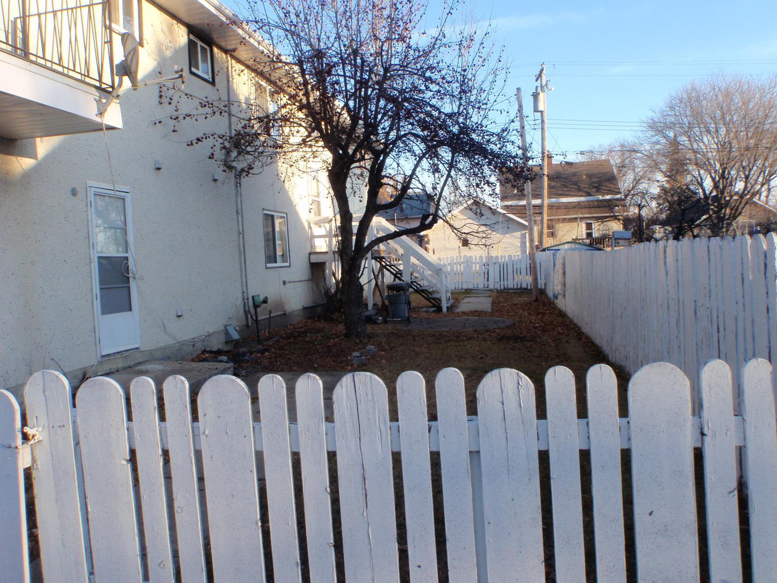 5135 52 Avenue, Barrhead, AB - Outdoor