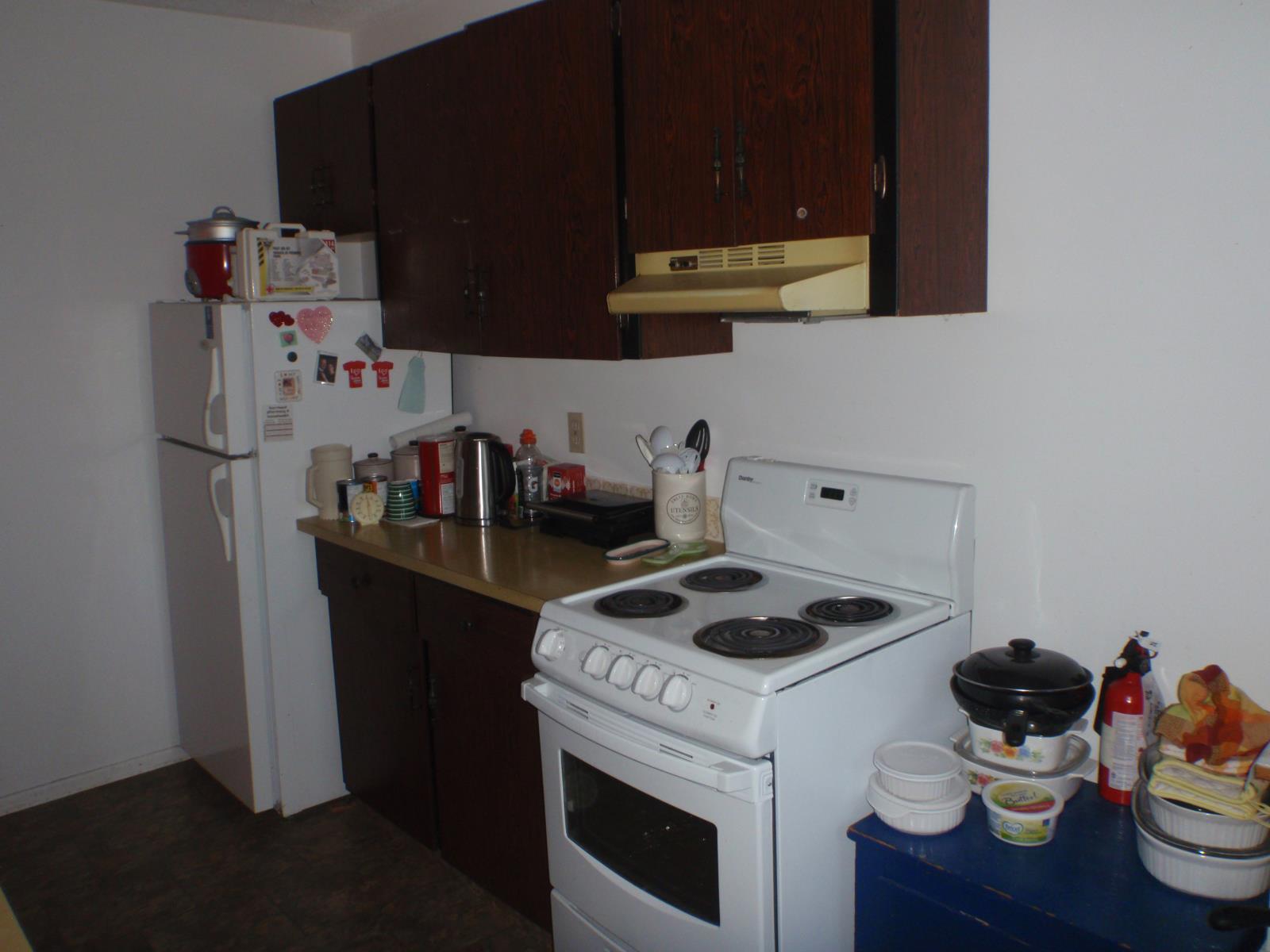 5135 52 Avenue, Barrhead, AB - Indoor Photo Showing Kitchen