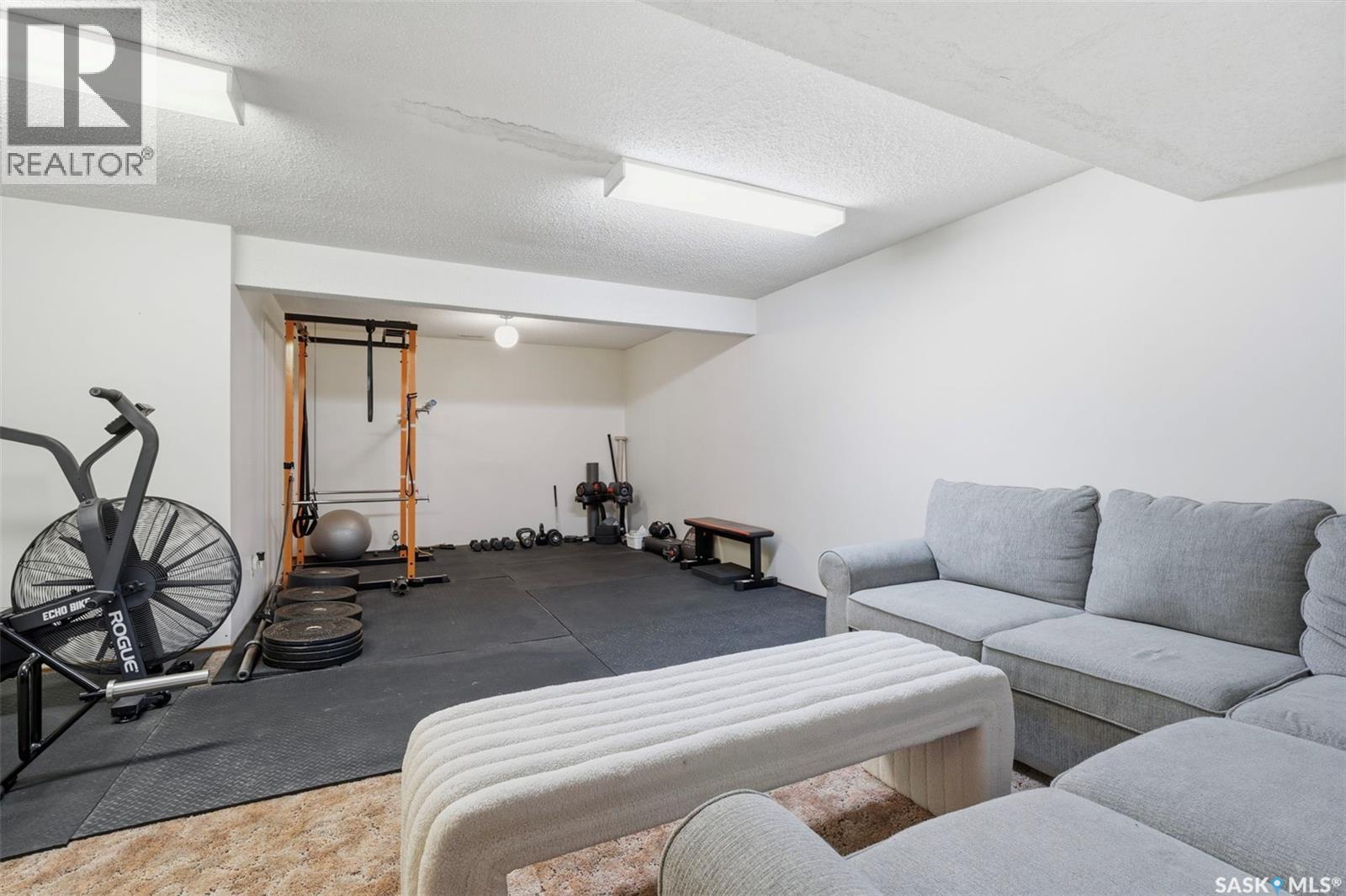 439 Manning Lane, Saskatoon, SK - Indoor Photo Showing Gym Room