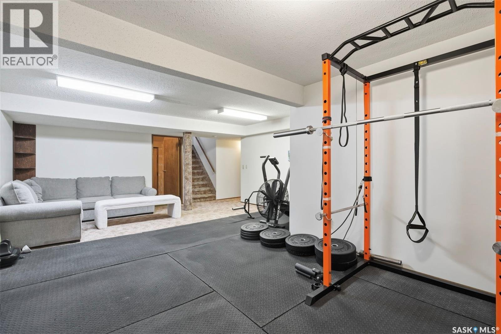 439 Manning Lane, Saskatoon, SK - Indoor