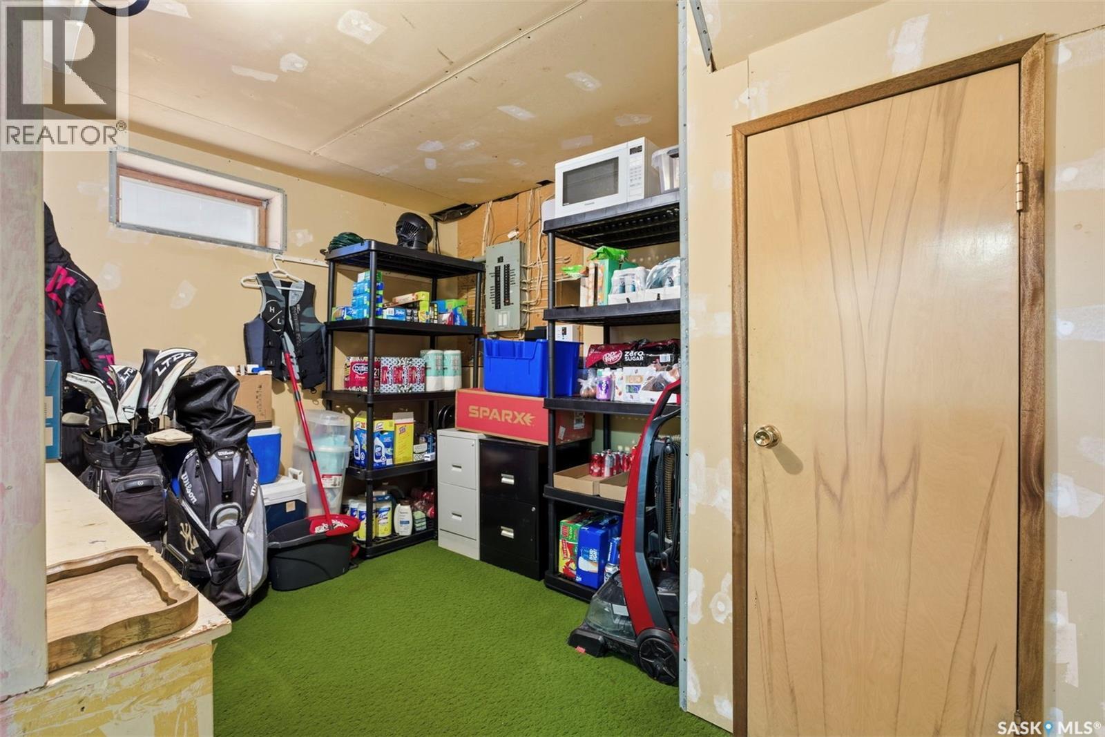 439 Manning Lane, Saskatoon, SK - Indoor