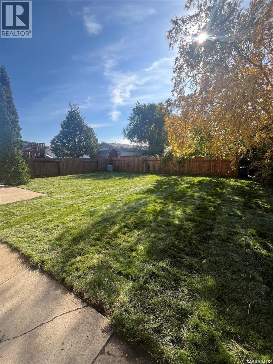 439 Manning Lane, Saskatoon, SK - Outdoor