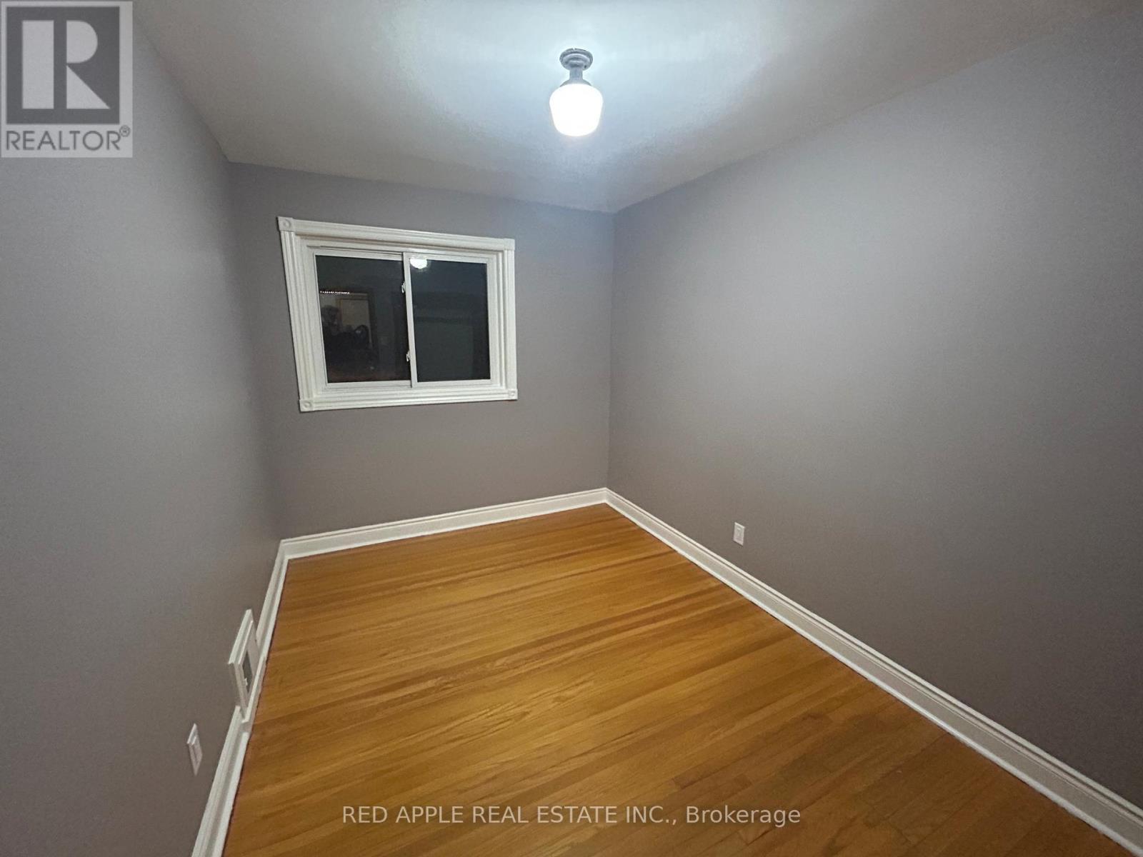 135 Spalding Road, Toronto, ON - Indoor Photo Showing Other Room