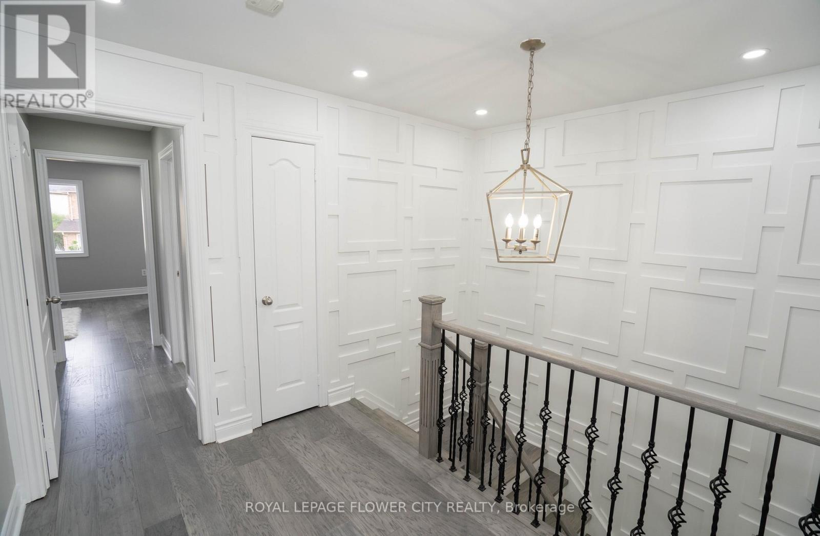 40 Dewridge Court, Brampton, ON - Indoor Photo Showing Other Room