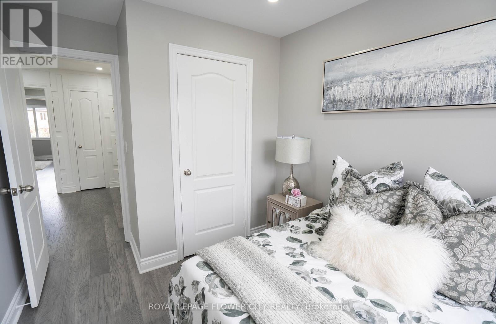 40 Dewridge Court, Brampton, ON - Indoor Photo Showing Bedroom