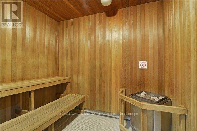 2611 - 310 Burnhamthorpe Road W, Mississauga, ON - Indoor Photo Showing Other Room