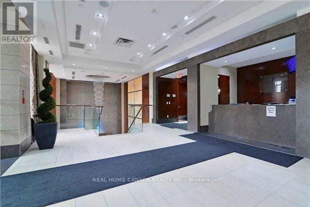 2611 - 310 Burnhamthorpe Road W, Mississauga, ON - Indoor Photo Showing Other Room