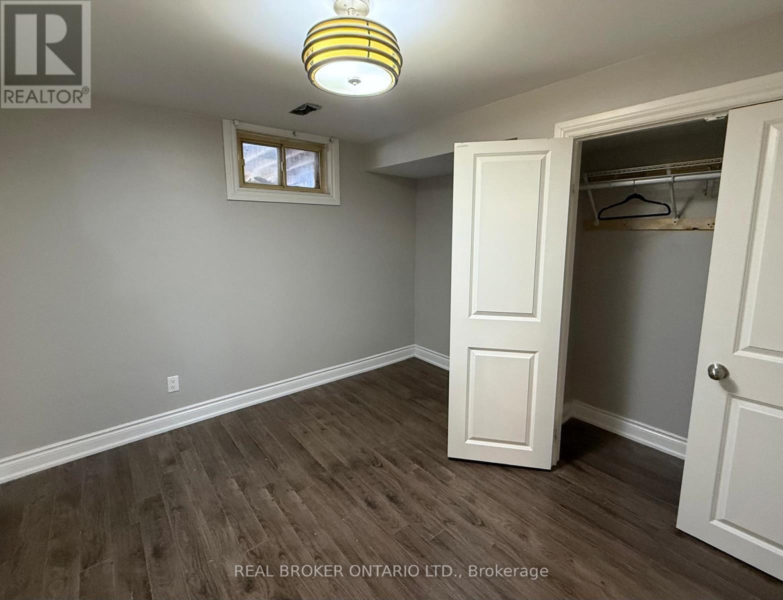 Lower 2 - 926 Flagship Drive, Mississauga, ON - Indoor Photo Showing Other Room