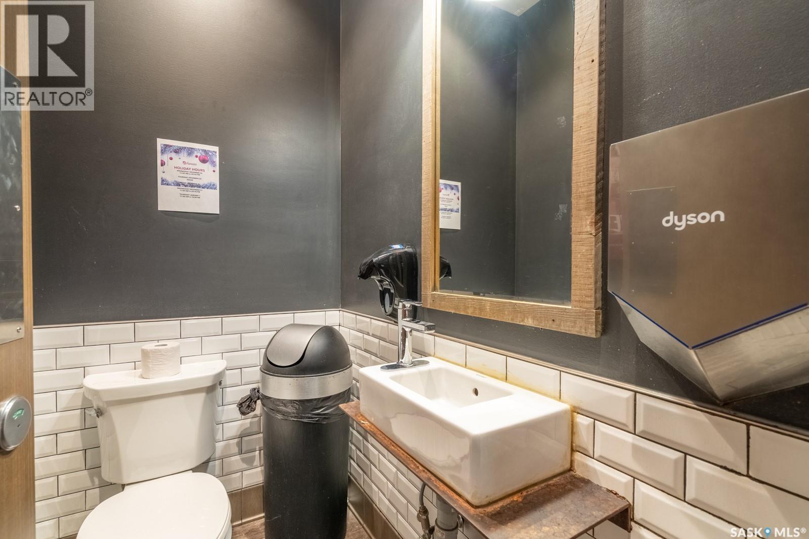 A1 Prince Of Wales Drive, Regina, SK