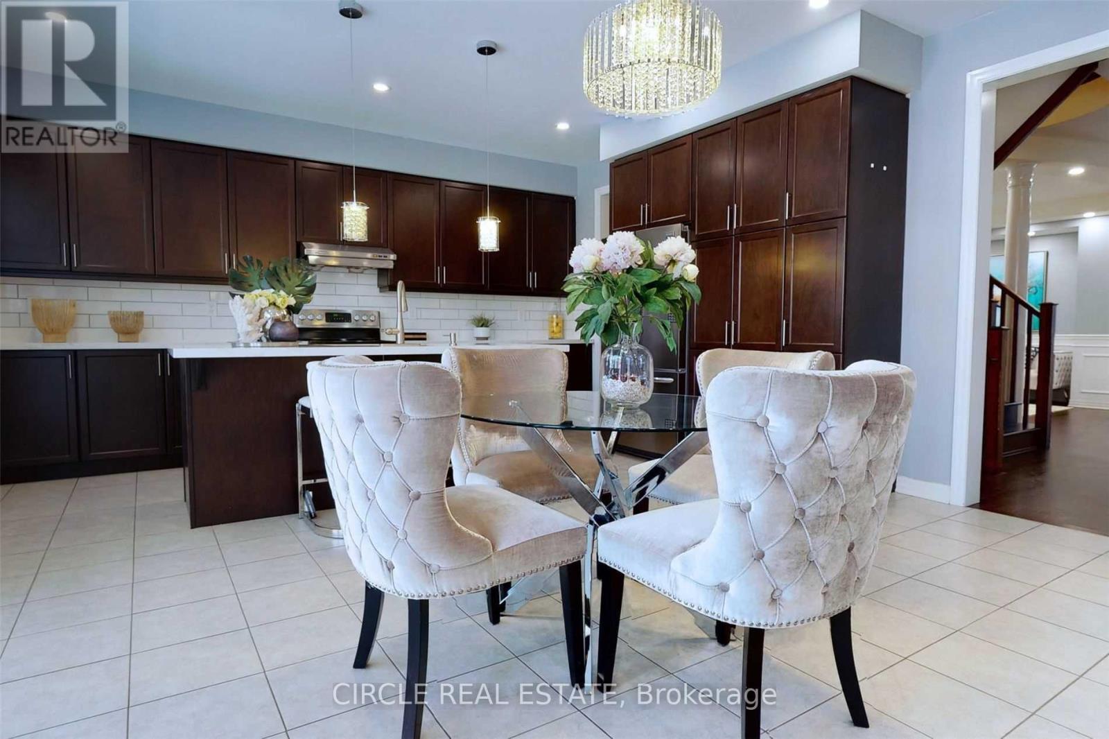 1368 Connaught Terrace, Milton, ON - Indoor