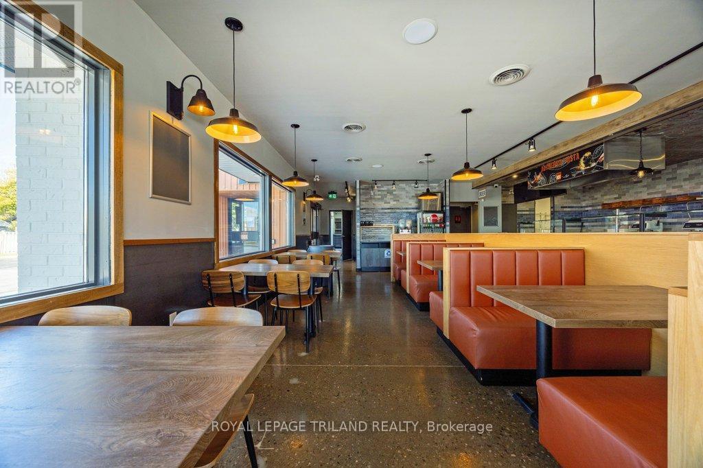 985 Talbot Street, St. Thomas, ON