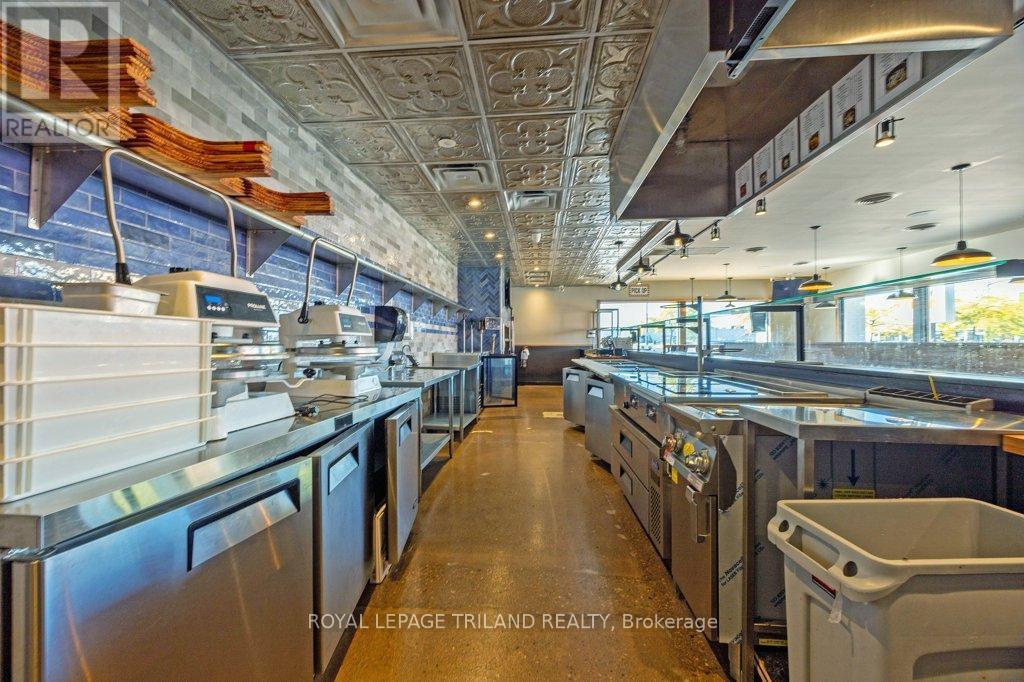 985 Talbot Street, St. Thomas, ON