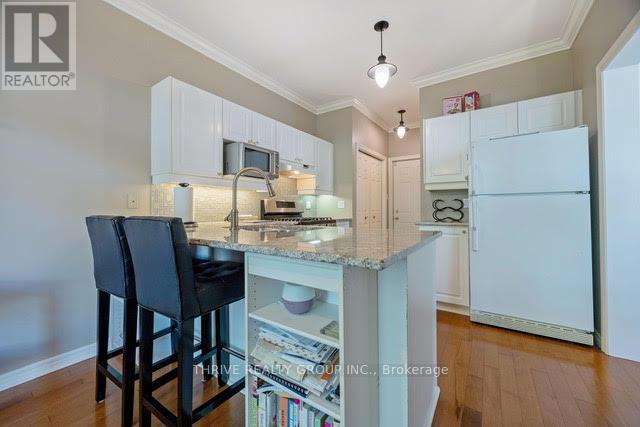 31 - 519 Riverside Drive, London North (North P), ON - Indoor Photo Showing Kitchen With Upgraded Kitchen