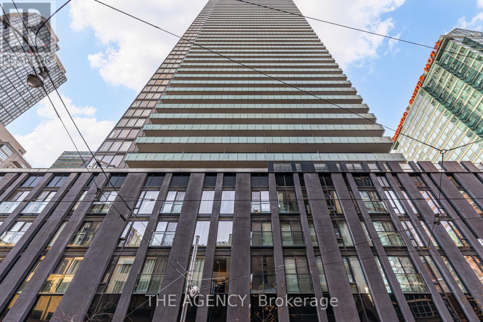 2401 - 25 Richmond Street E, Toronto, ON - Outdoor With Facade