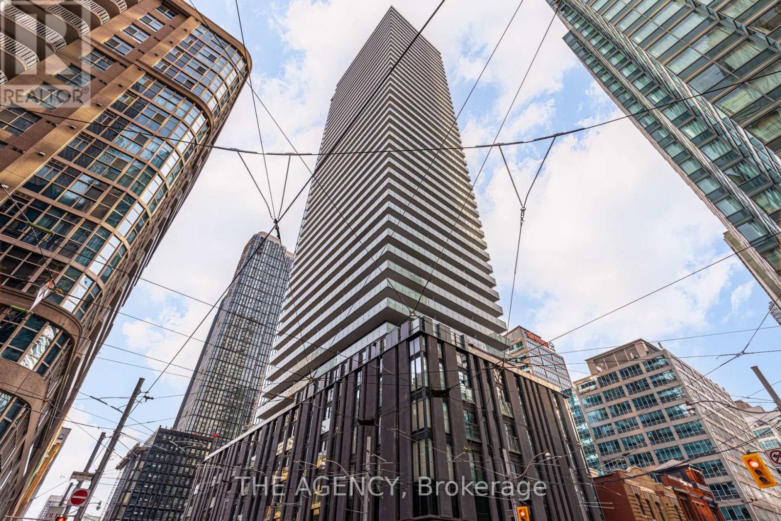 2401 - 25 Richmond Street E, Toronto, ON -