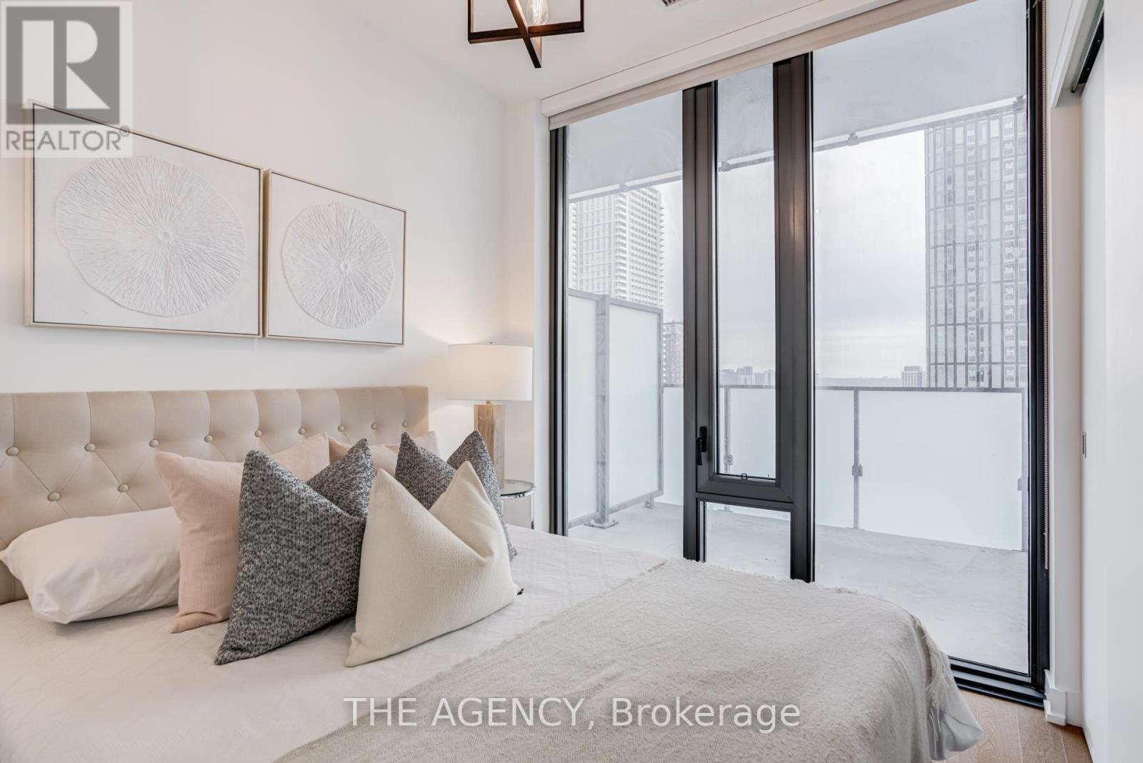 2401 - 25 Richmond Street E, Toronto, ON - Indoor Photo Showing Bedroom
