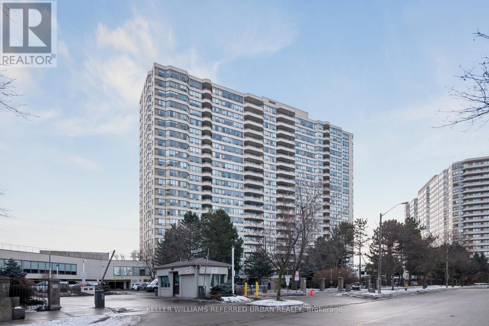 1021 - 3 Greystone Walk Drive, Toronto, ON - Outdoor With Facade
