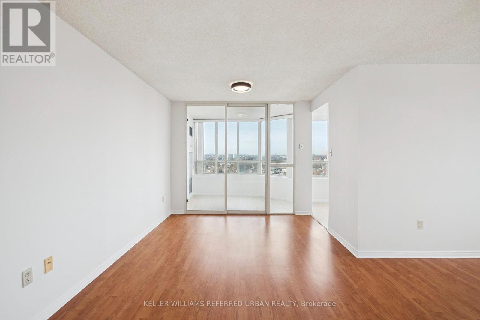 1021 - 3 Greystone Walk Drive, Toronto, ON - Indoor Photo Showing Other Room