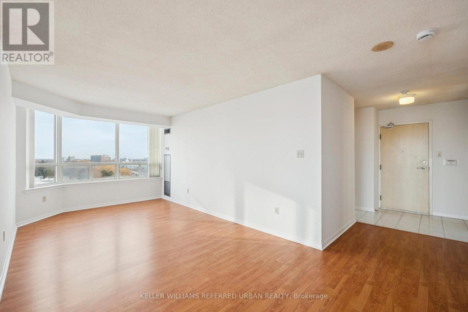 1021 - 3 Greystone Walk Drive, Toronto, ON - Indoor Photo Showing Other Room