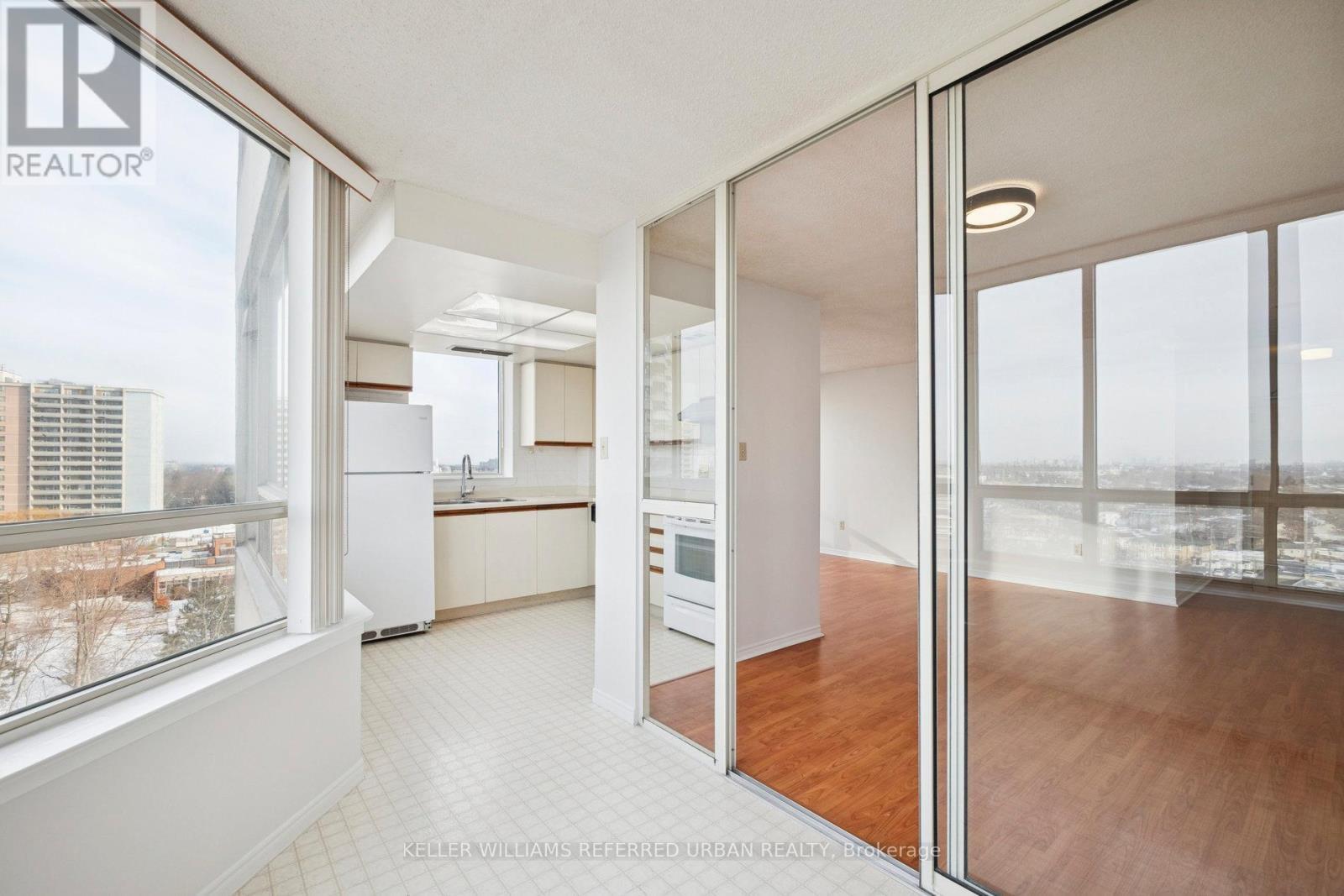 1021 - 3 Greystone Walk Drive, Toronto, ON - Indoor Photo Showing Other Room