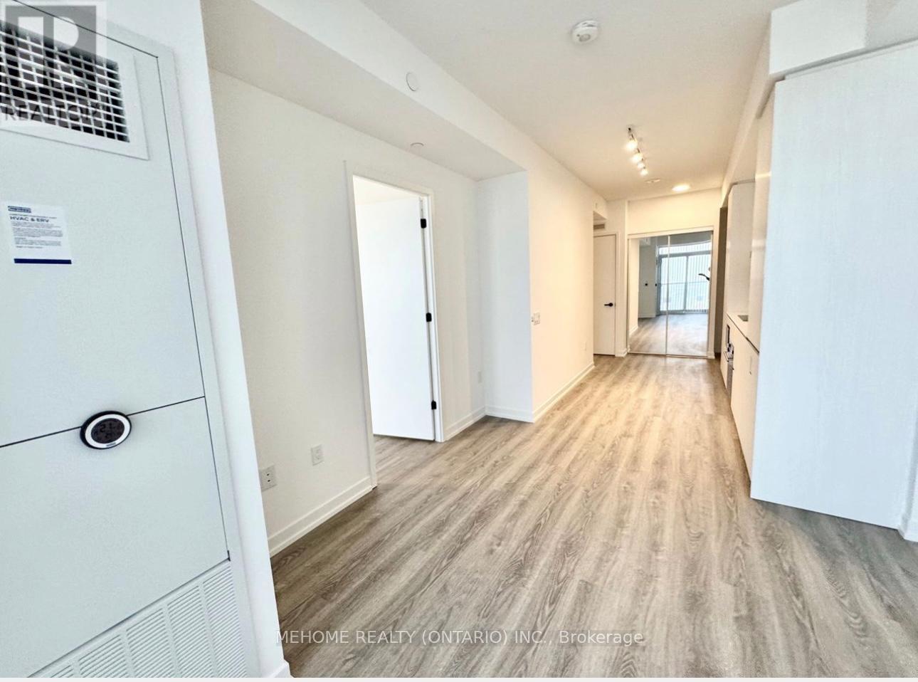 4807 - 8 Interchange Way, Vaughan, ON - Indoor Photo Showing Other Room