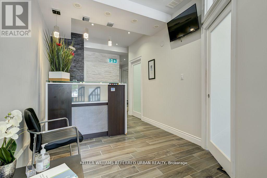 2 - 44 Baycliffe Crescent, Brampton, ON