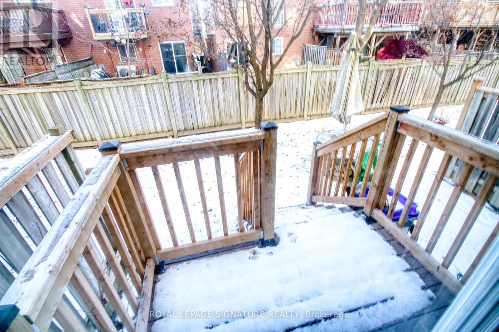 52 - 5980 Whitehorn Avenue, Mississauga, ON - Outdoor