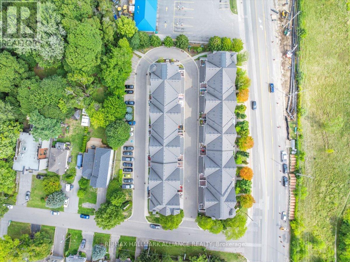 701 - 1011 Deta Road, Mississauga, ON - Outdoor With View