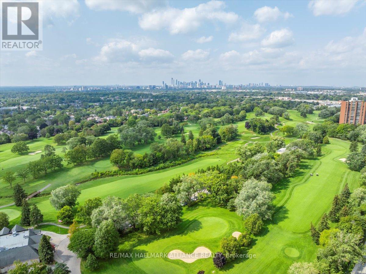 701 - 1011 Deta Road, Mississauga, ON - Outdoor With View