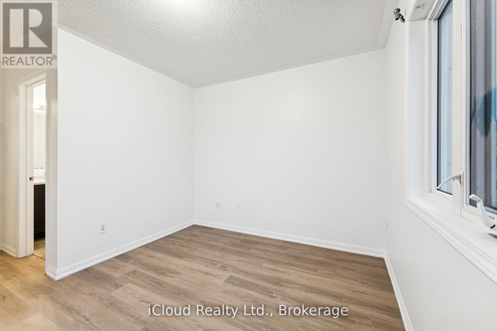 193 - 250 Sunny Meadow Boulevard, Brampton, ON - Indoor Photo Showing Other Room