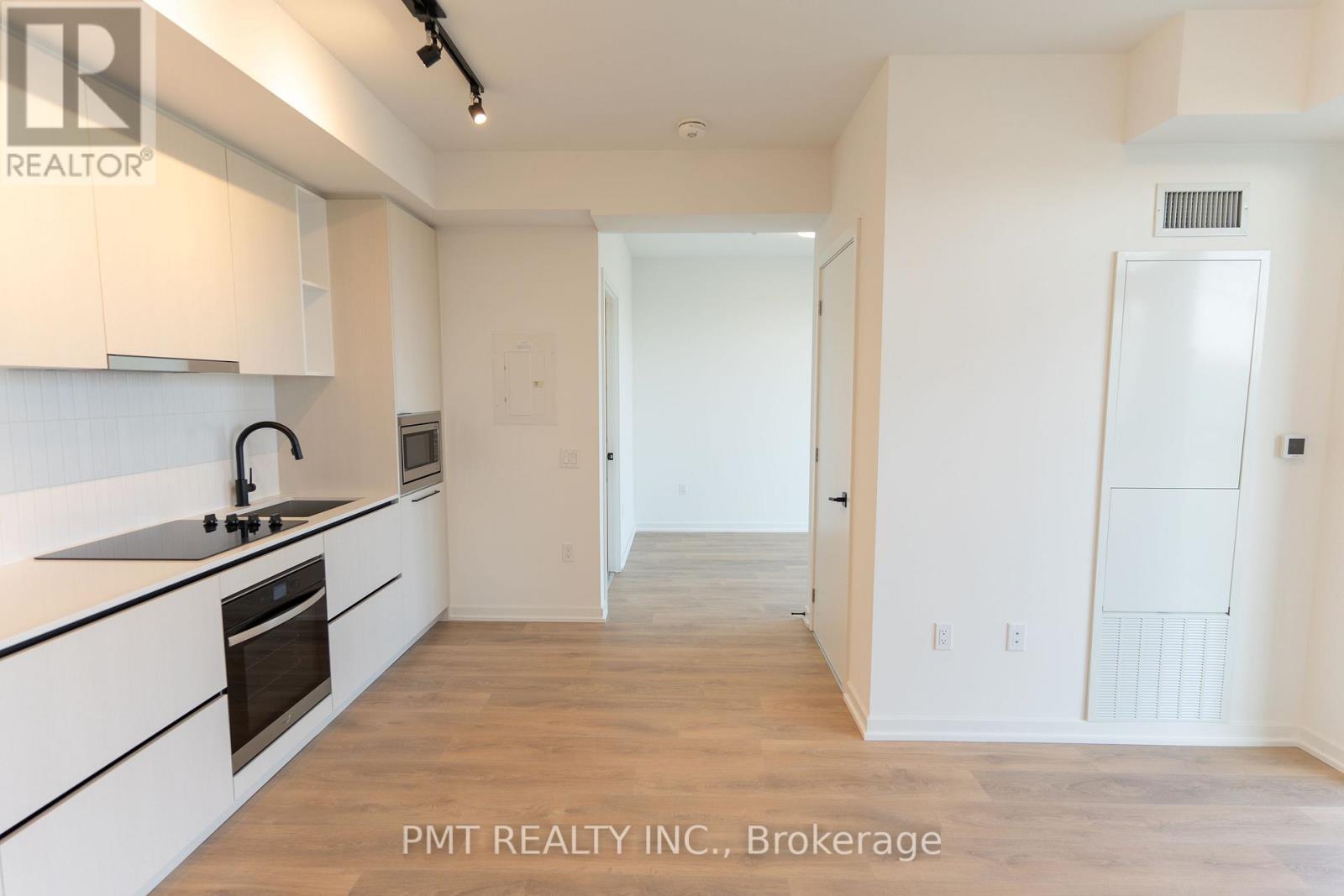 1405 - 1285 Dupont Street, Toronto, ON - Indoor Photo Showing Other Room