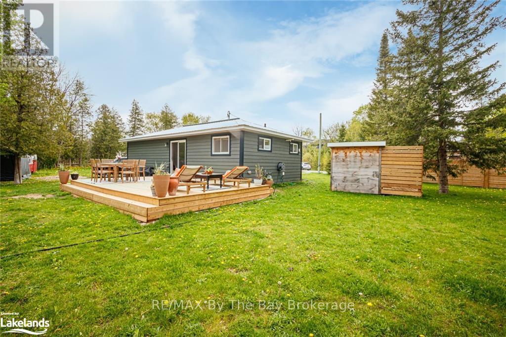 127 Glenlake Boulevard, Collingwood, ON - Outdoor With Deck Patio Veranda