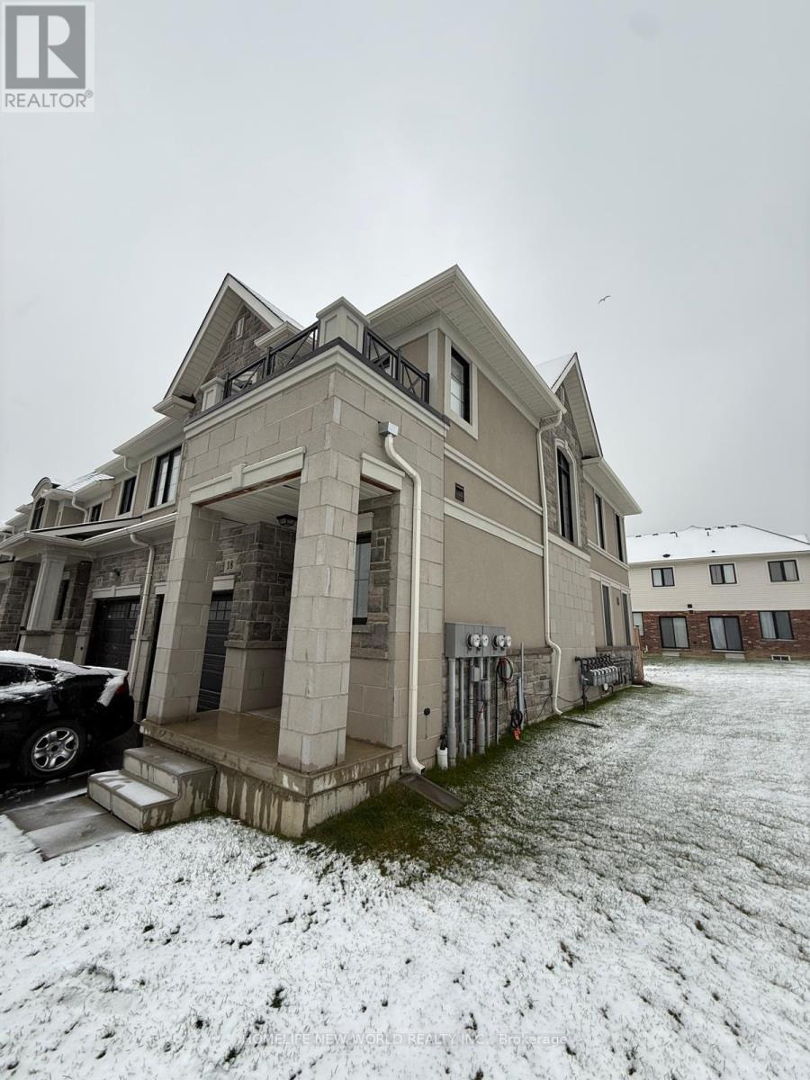 18 - 30 Mia Drive, Hamilton, ON - Outdoor