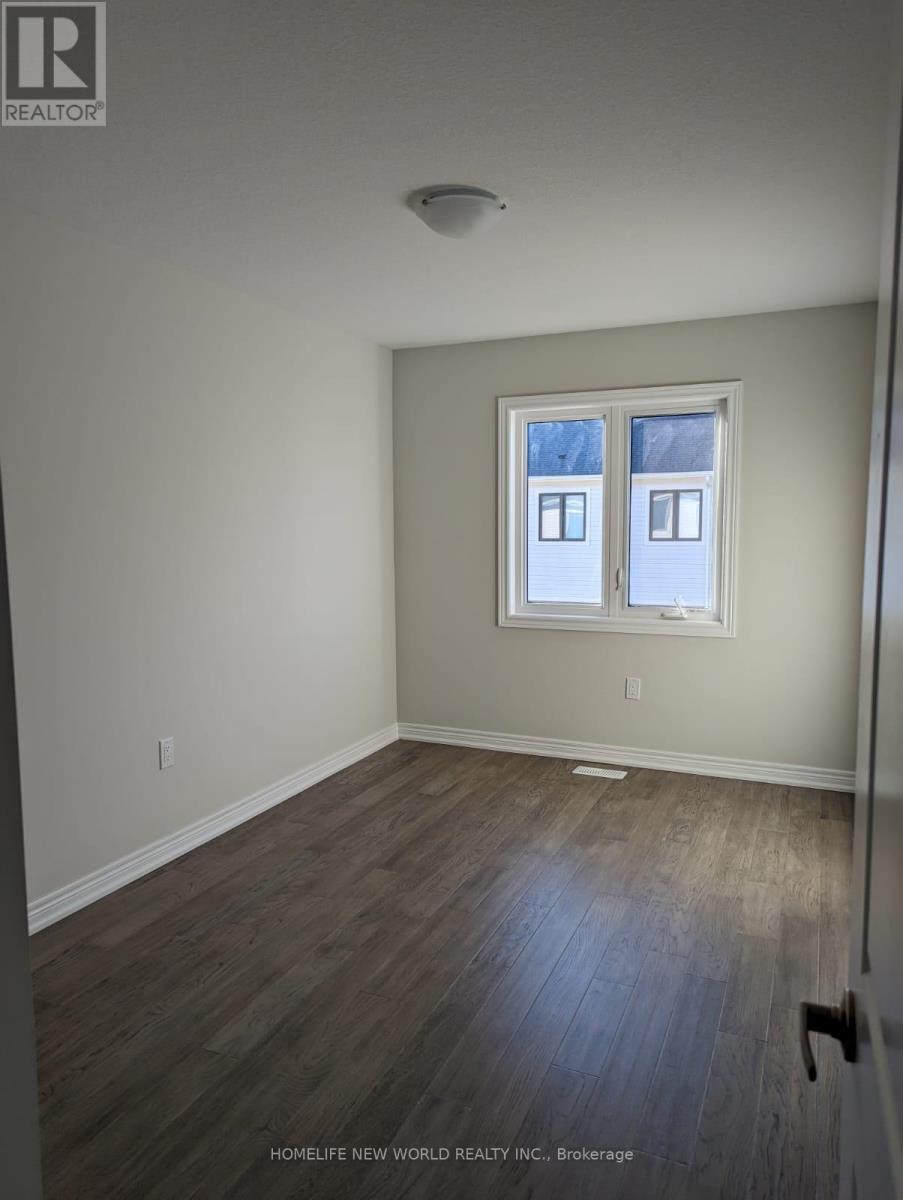 18 - 30 Mia Drive, Hamilton, ON - Indoor Photo Showing Other Room