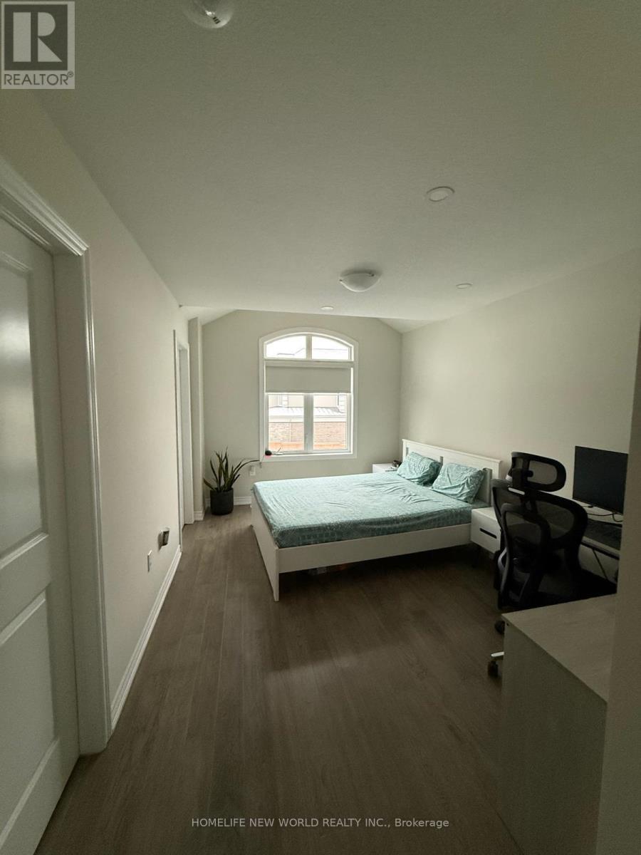 18 - 30 Mia Drive, Hamilton, ON - Indoor Photo Showing Bedroom