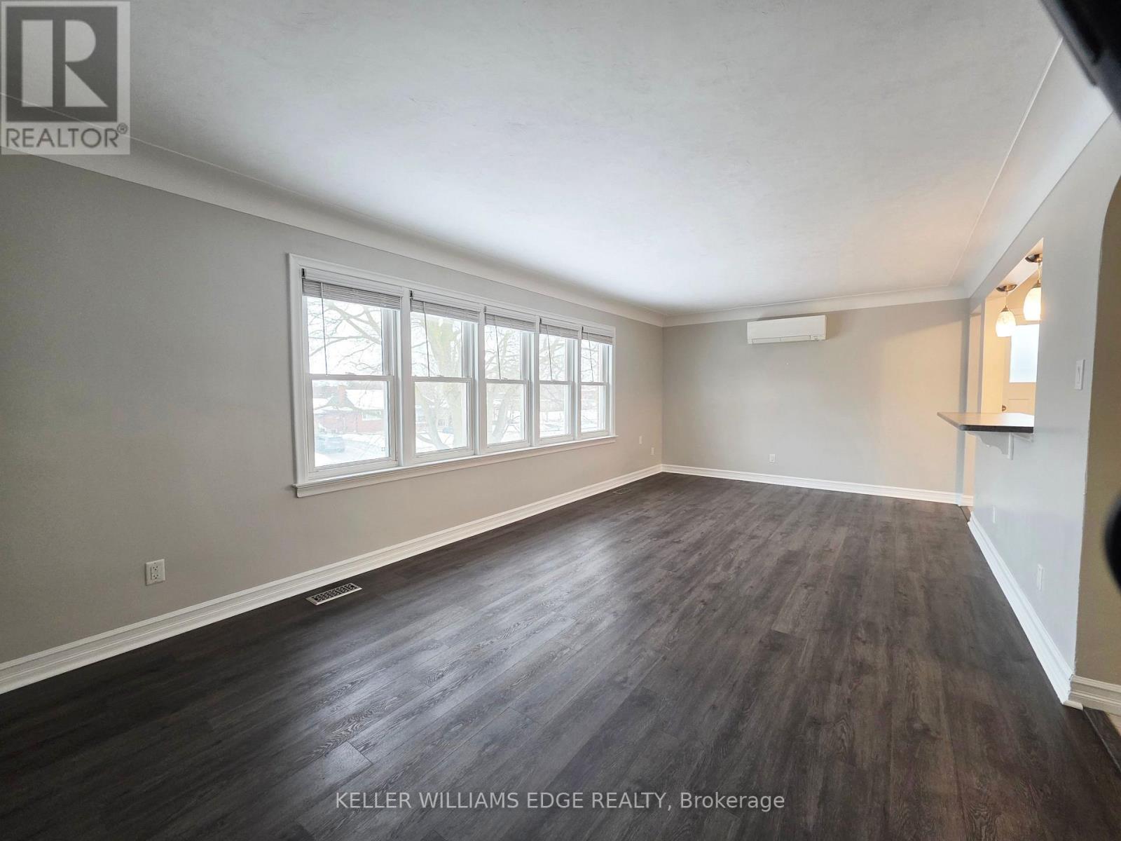 3 - 69 Edinburgh Road, Kitchener, ON - Indoor Photo Showing Other Room